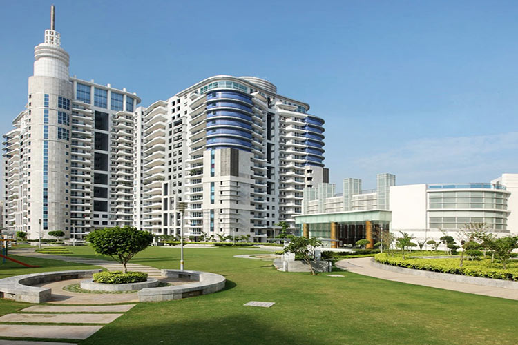 DLF The Pinnacle